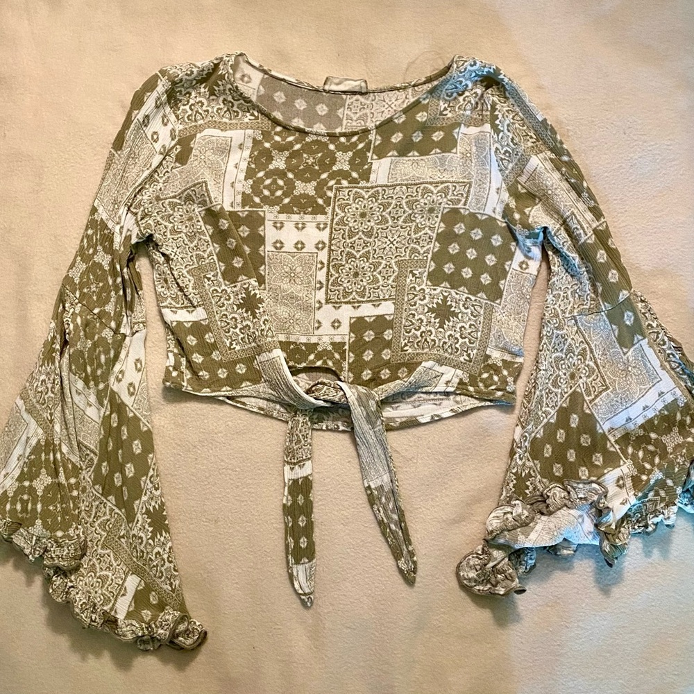 green bell sleeve top